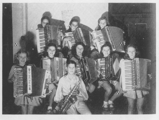 ann accordion band