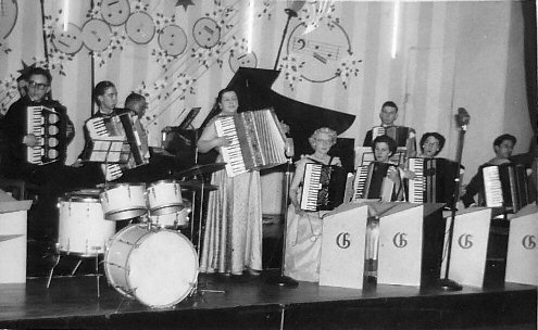 ann accordion band