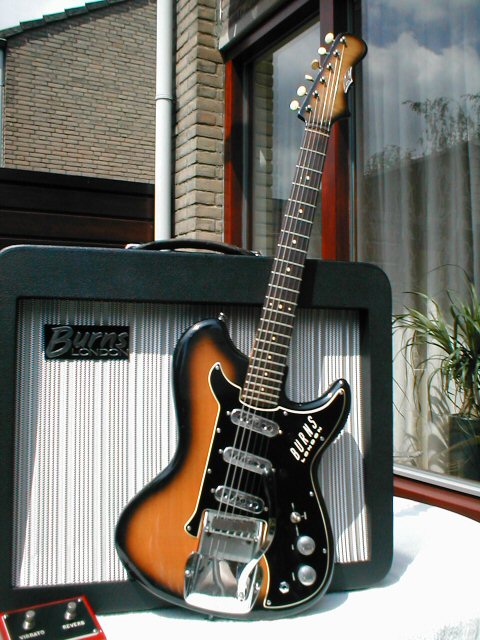 vistasonicredsunburst,blackscratchplatemarch1963